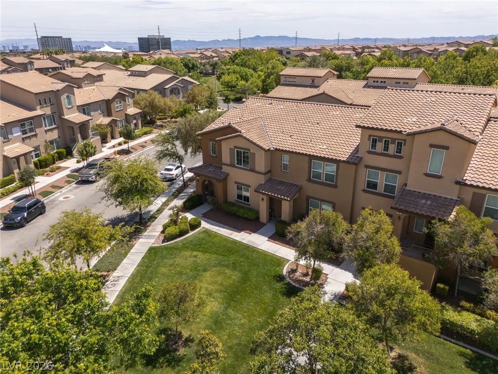 11383 Ogden Mills, Las Vegas, NV 89135