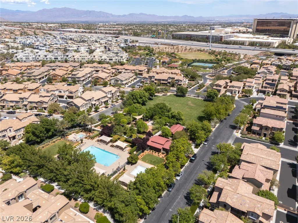 11383 Ogden Mills, Las Vegas, NV 89135