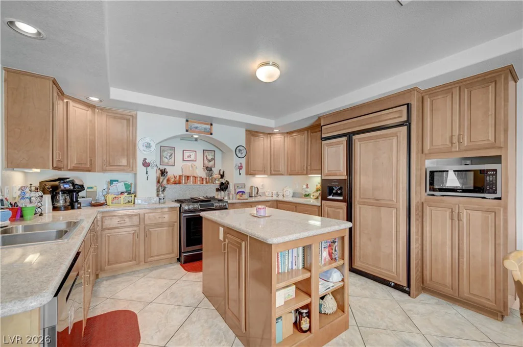 7834 Tahoe Ridge, Las Vegas, NV 89139