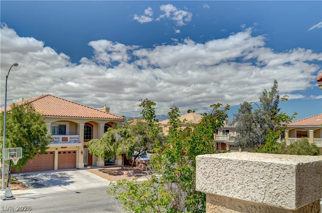 7834 Tahoe Ridge, Las Vegas, NV 89139
