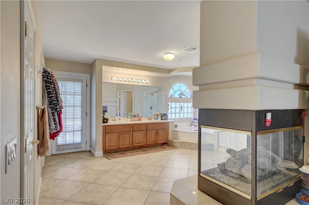 7834 Tahoe Ridge, Las Vegas, NV 89139