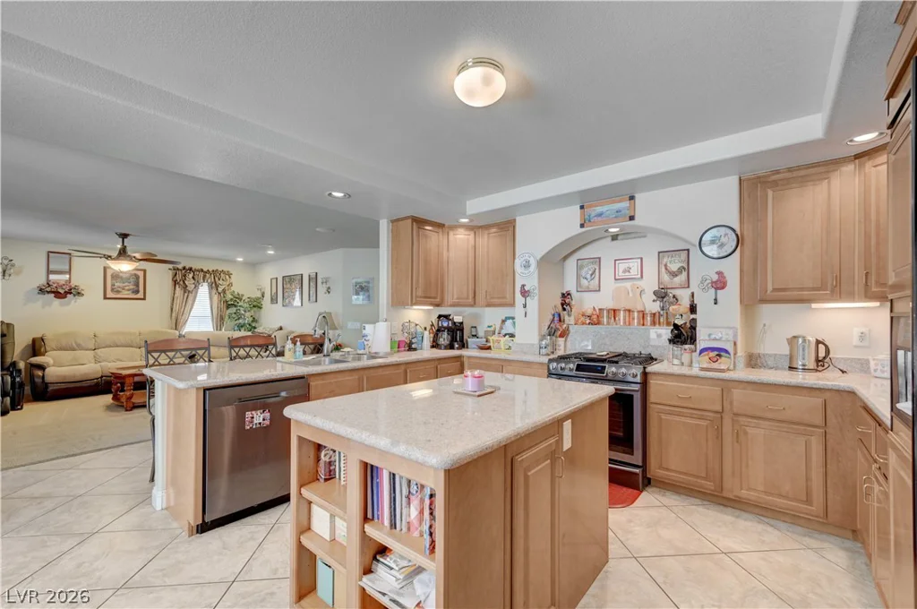 7834 Tahoe Ridge, Las Vegas, NV 89139