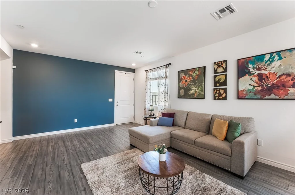 9495 White Fir Grove, Las Vegas, NV 89143