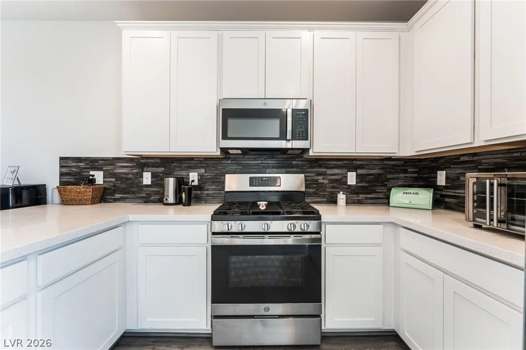 9495 White Fir Grove, Las Vegas, NV 89143