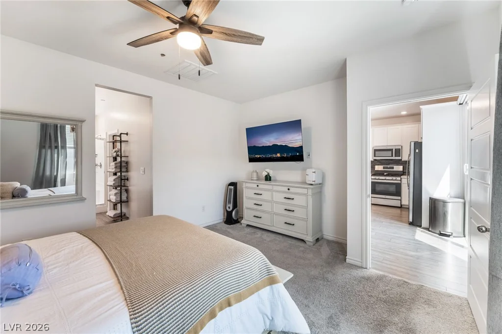 9495 White Fir Grove, Las Vegas, NV 89143
