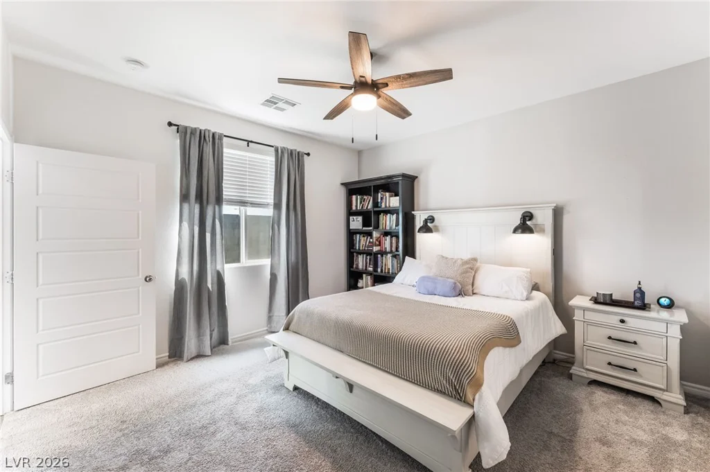 9495 White Fir Grove, Las Vegas, NV 89143