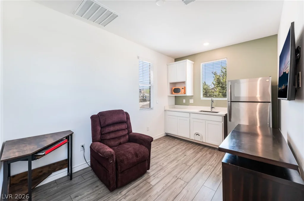 9495 White Fir Grove, Las Vegas, NV 89143