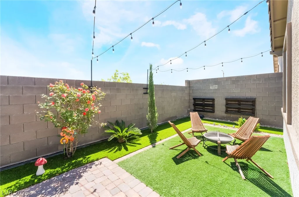 9495 White Fir Grove, Las Vegas, NV 89143