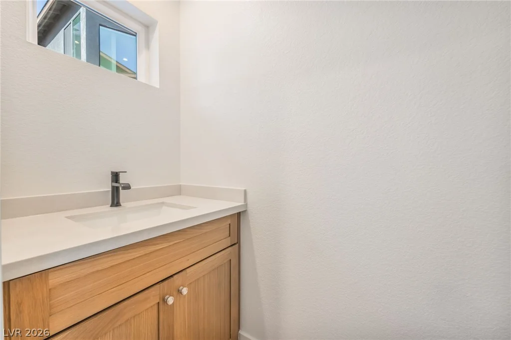 350 13th, Las Vegas, NV 89101