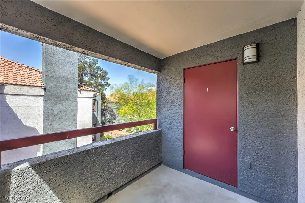 8600 Charleston, Las Vegas, NV 89117