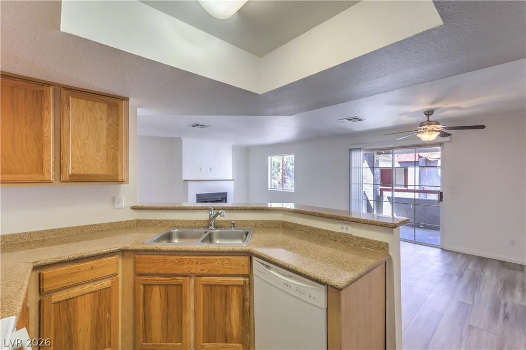 8600 Charleston, Las Vegas, NV 89117