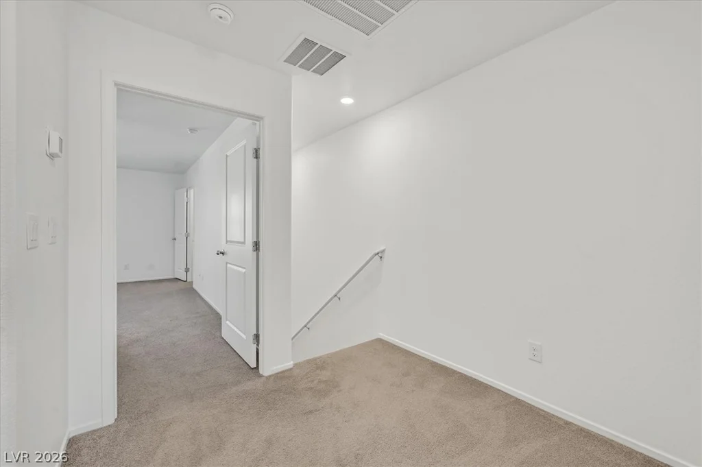 7484 Mountain Ledge, Las Vegas, NV 89139