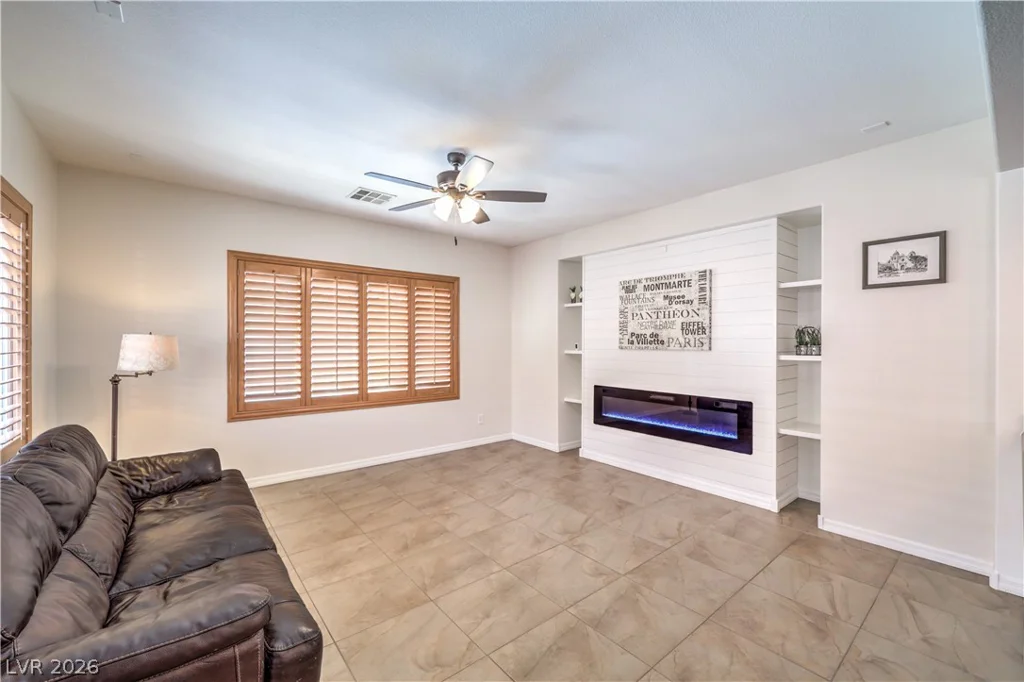 820 Paseo Cerro, Las Vegas, NV 89138