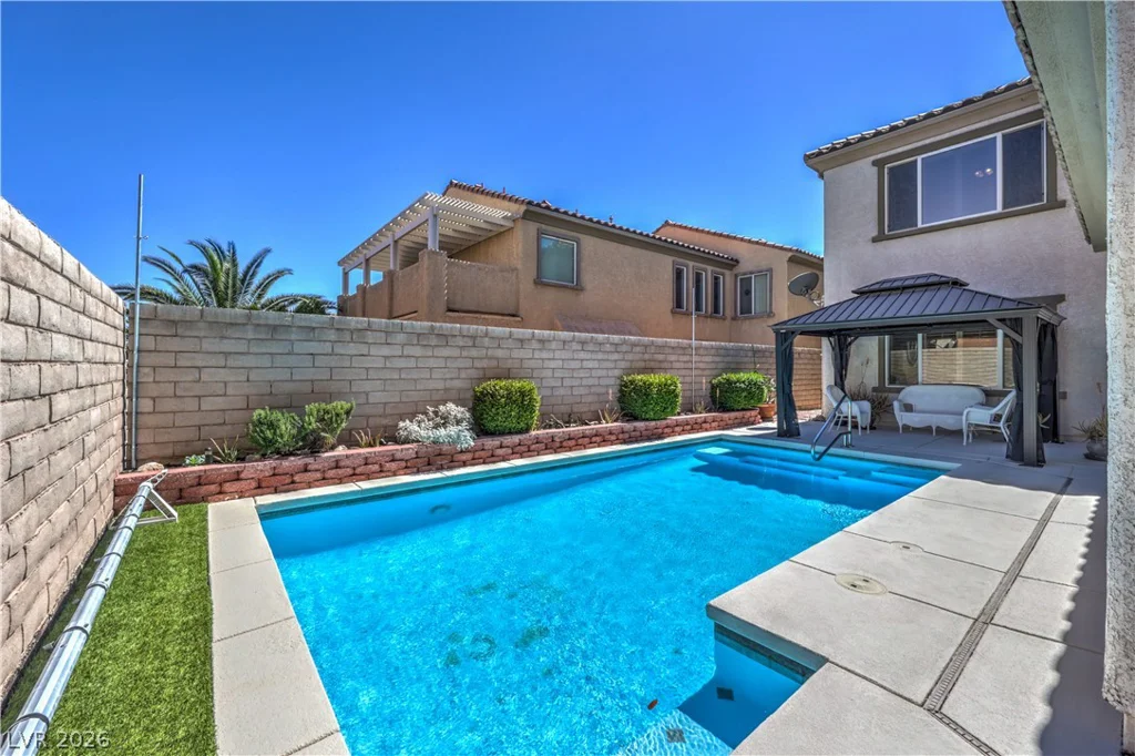 820 Paseo Cerro, Las Vegas, NV 89138