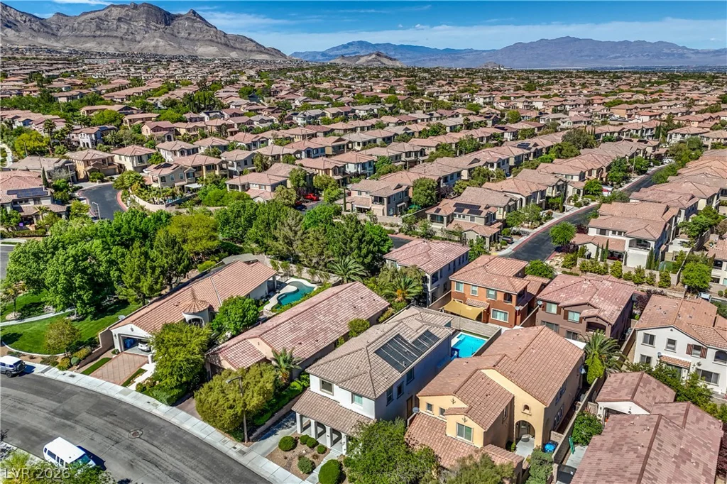 820 Paseo Cerro, Las Vegas, NV 89138