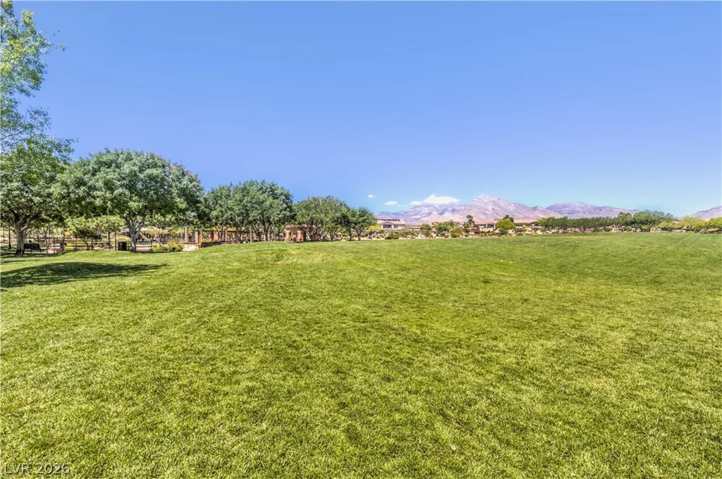 820 Paseo Cerro, Las Vegas, NV 89138