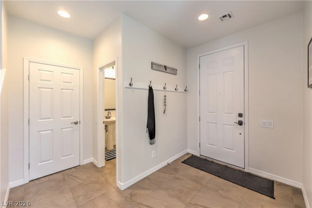 820 Paseo Cerro, Las Vegas, NV 89138