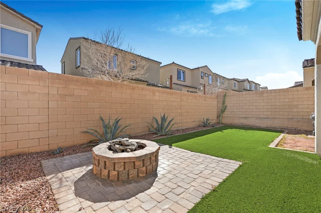 10455 Skye Summit, Las Vegas, NV 89166