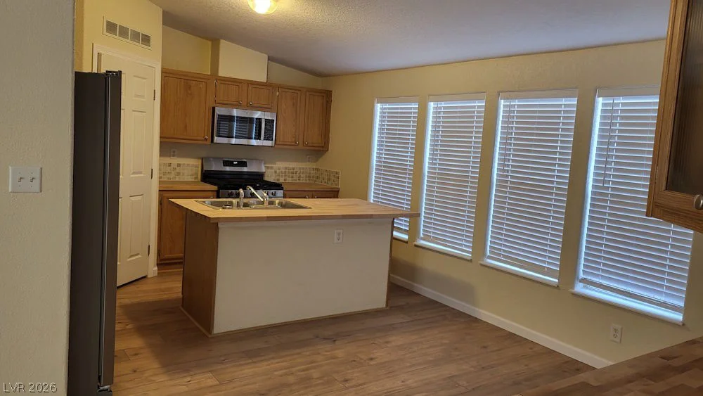 9568 Great Lakes, Cal Nev Ari, NV 89039