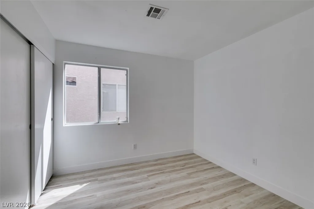 9643 Riding Ridge, Las Vegas, NV 89123