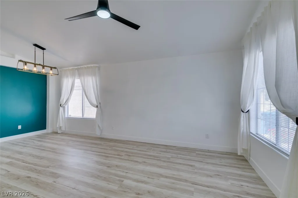 9643 Riding Ridge, Las Vegas, NV 89123