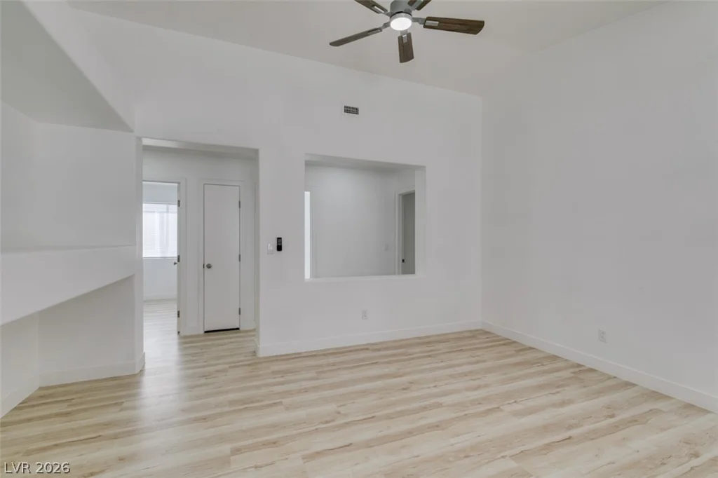 9643 Riding Ridge, Las Vegas, NV 89123