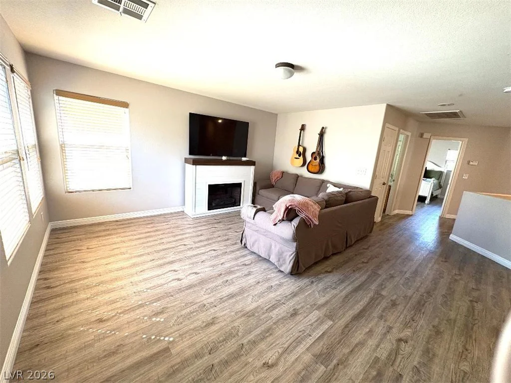 8328 Blazing Sky, Las Vegas, NV 89131