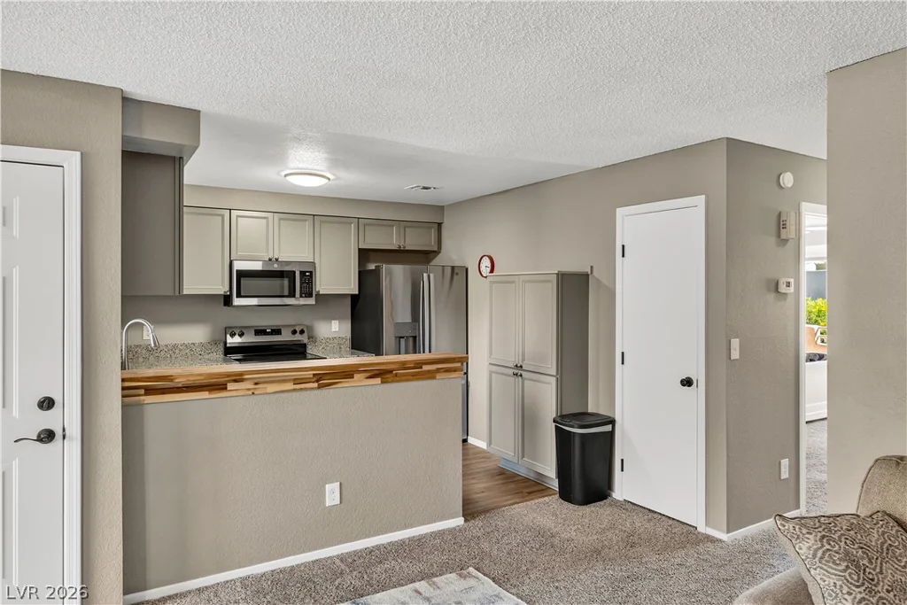 2243 Aspen Mirror, Laughlin, NV 89029