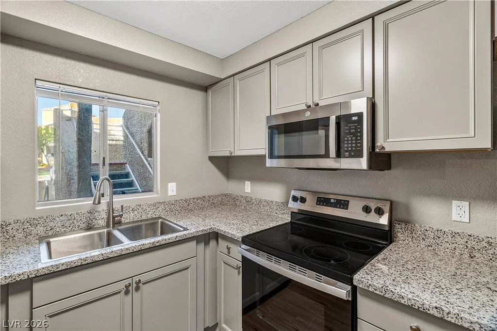 2243 Aspen Mirror, Laughlin, NV 89029