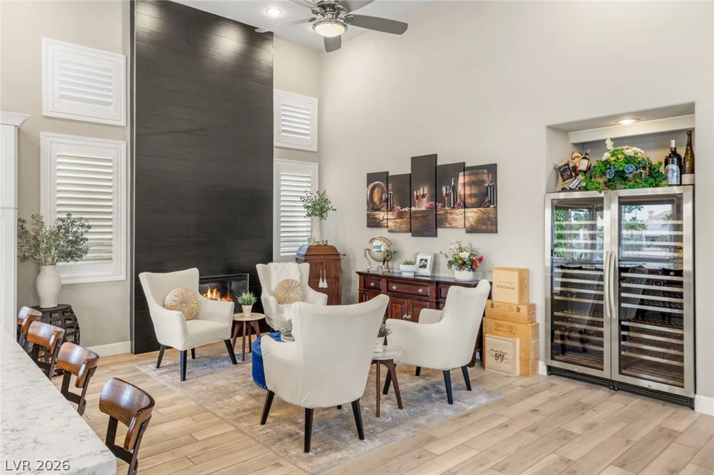 8936 Rainbow Ridge, Las Vegas, NV 89117