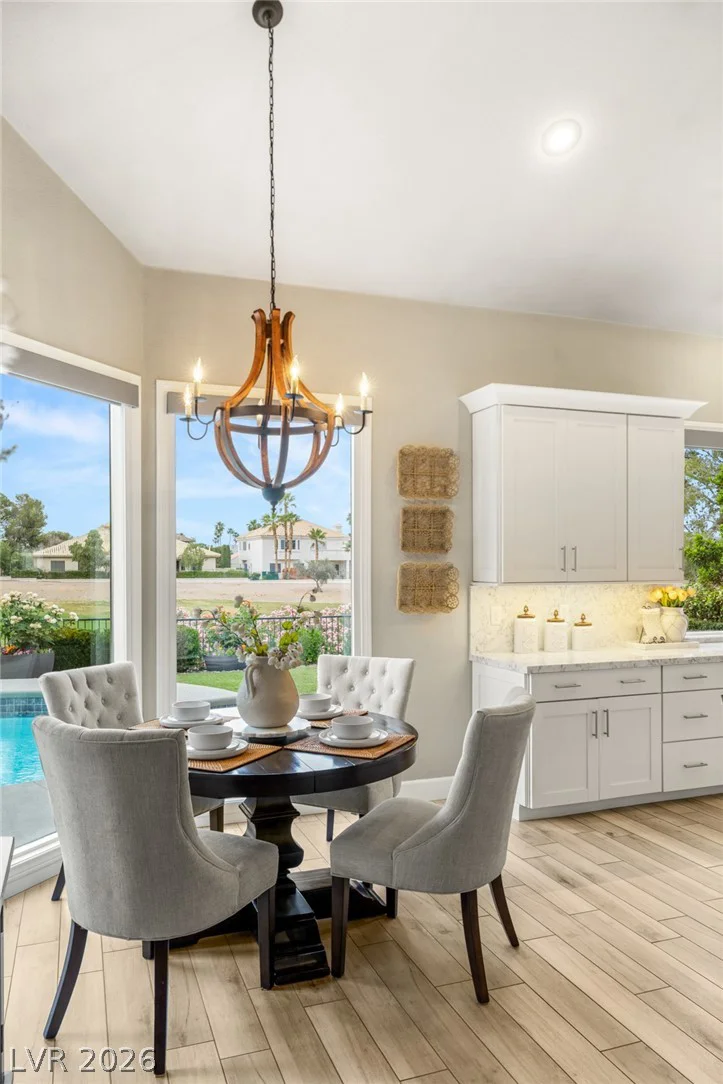 8936 Rainbow Ridge, Las Vegas, NV 89117