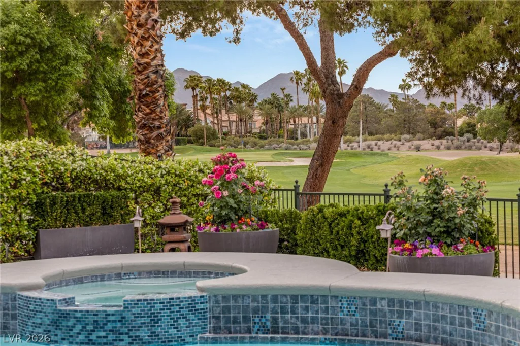 8936 Rainbow Ridge, Las Vegas, NV 89117