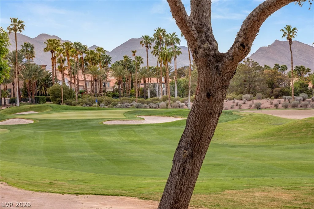 8936 Rainbow Ridge, Las Vegas, NV 89117