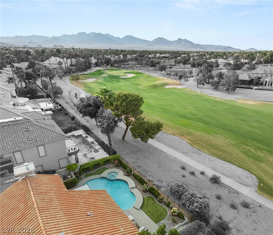 8936 Rainbow Ridge, Las Vegas, NV 89117