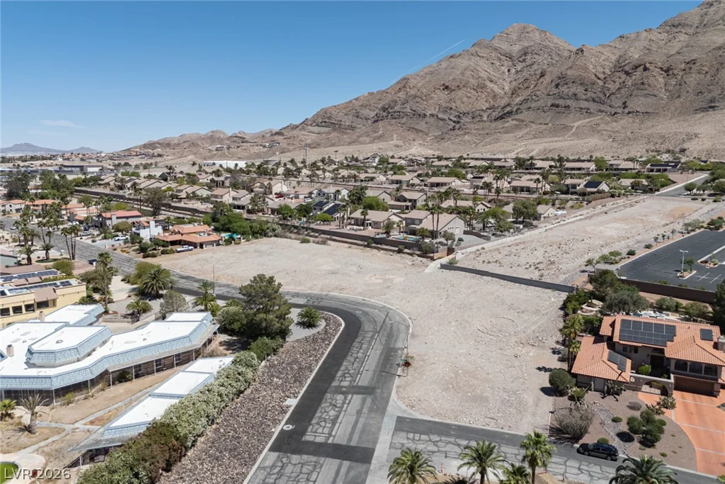 6881 Mountridge, Las Vegas, NV 89110