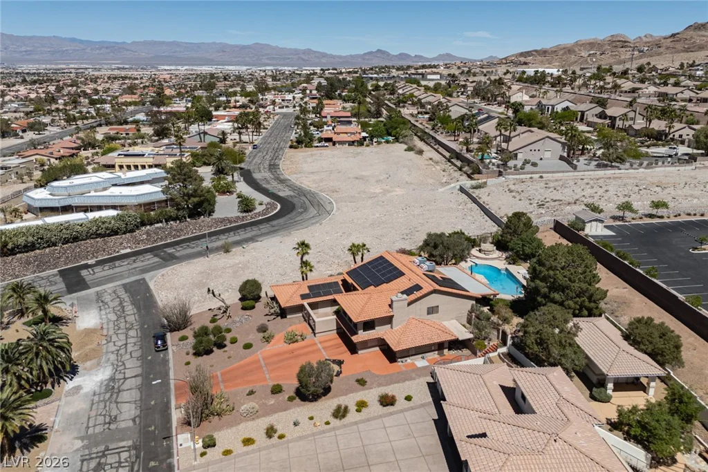 6881 Mountridge, Las Vegas, NV 89110