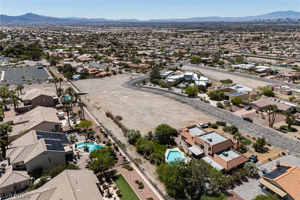 6881 Mountridge, Las Vegas, NV 89110