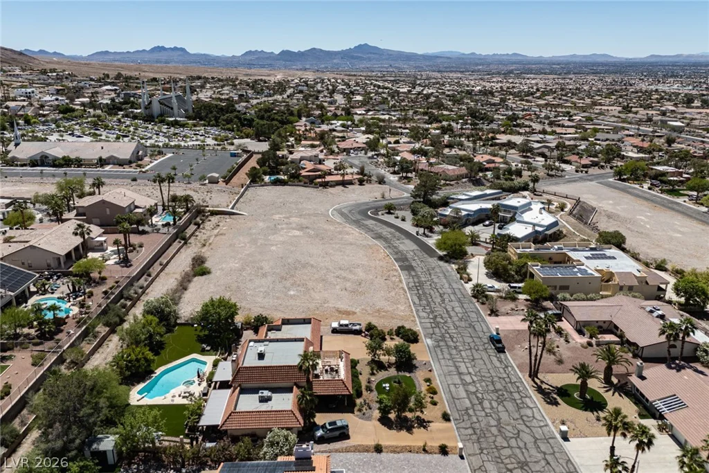 6881 Mountridge, Las Vegas, NV 89110