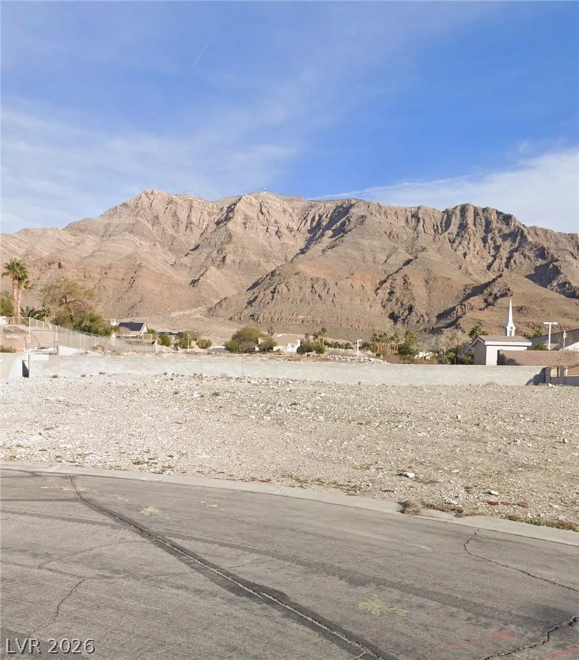 6881 Mountridge, Las Vegas, NV 89110