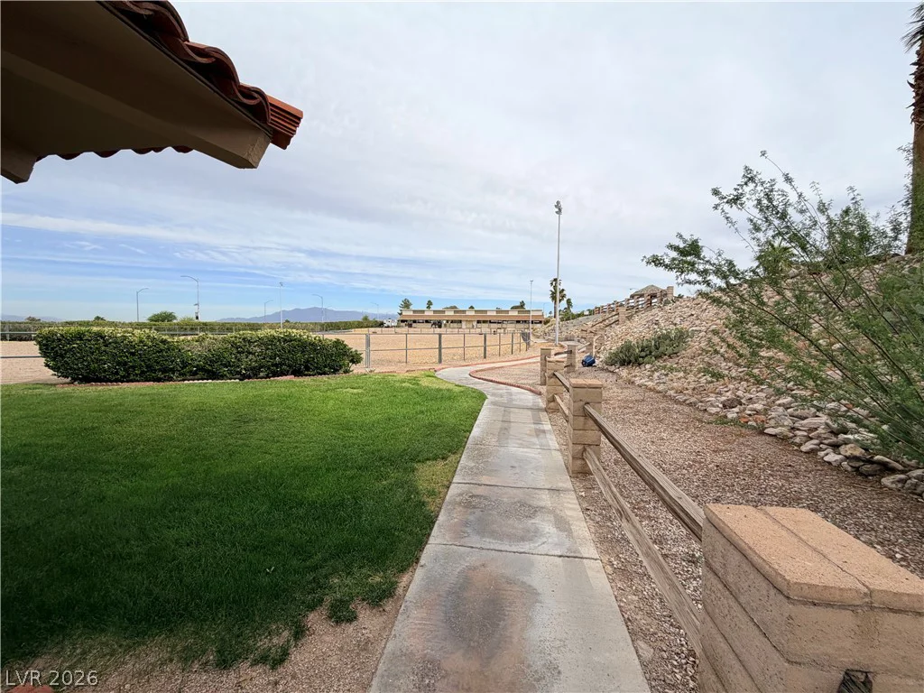 6881 Mountridge, Las Vegas, NV 89110
