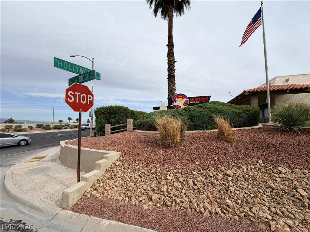 6881 Mountridge, Las Vegas, NV 89110