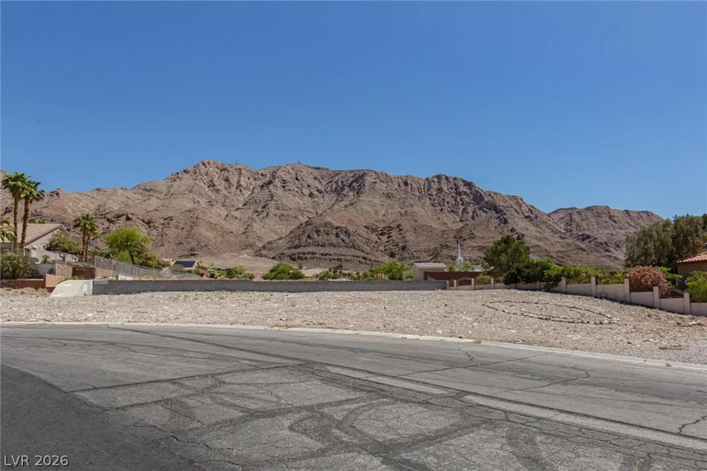 6881 Mountridge, Las Vegas, NV 89110