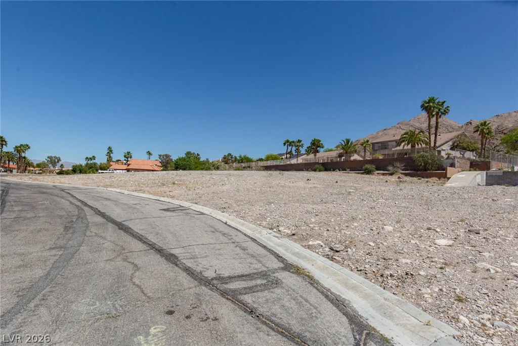 6881 Mountridge, Las Vegas, NV 89110
