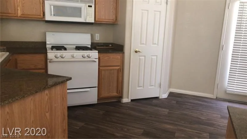 10550 Alexander, Las Vegas, NV 89129