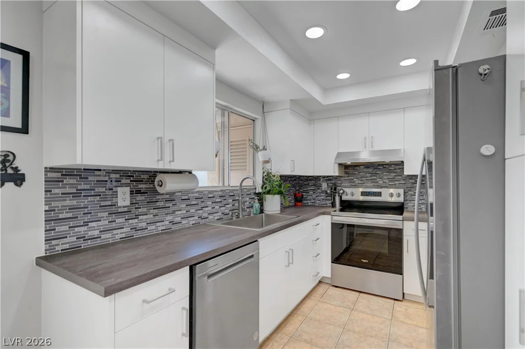 3368 Reka, Las Vegas, NV 89121