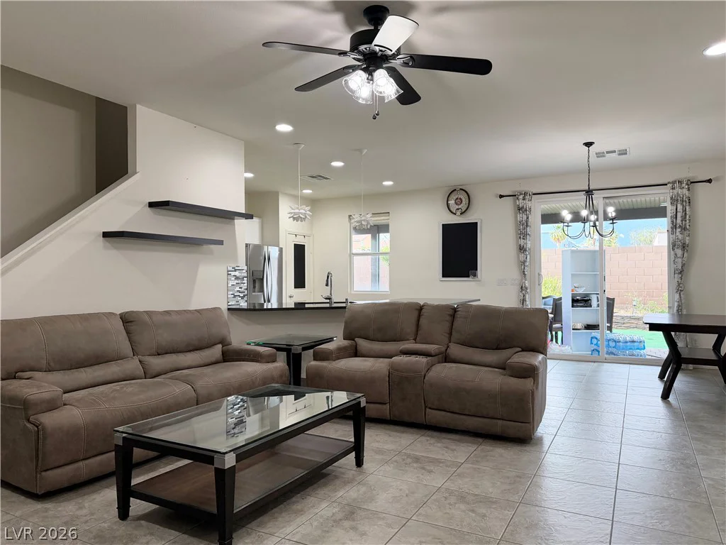 9830 Colenso, Las Vegas, NV 89148