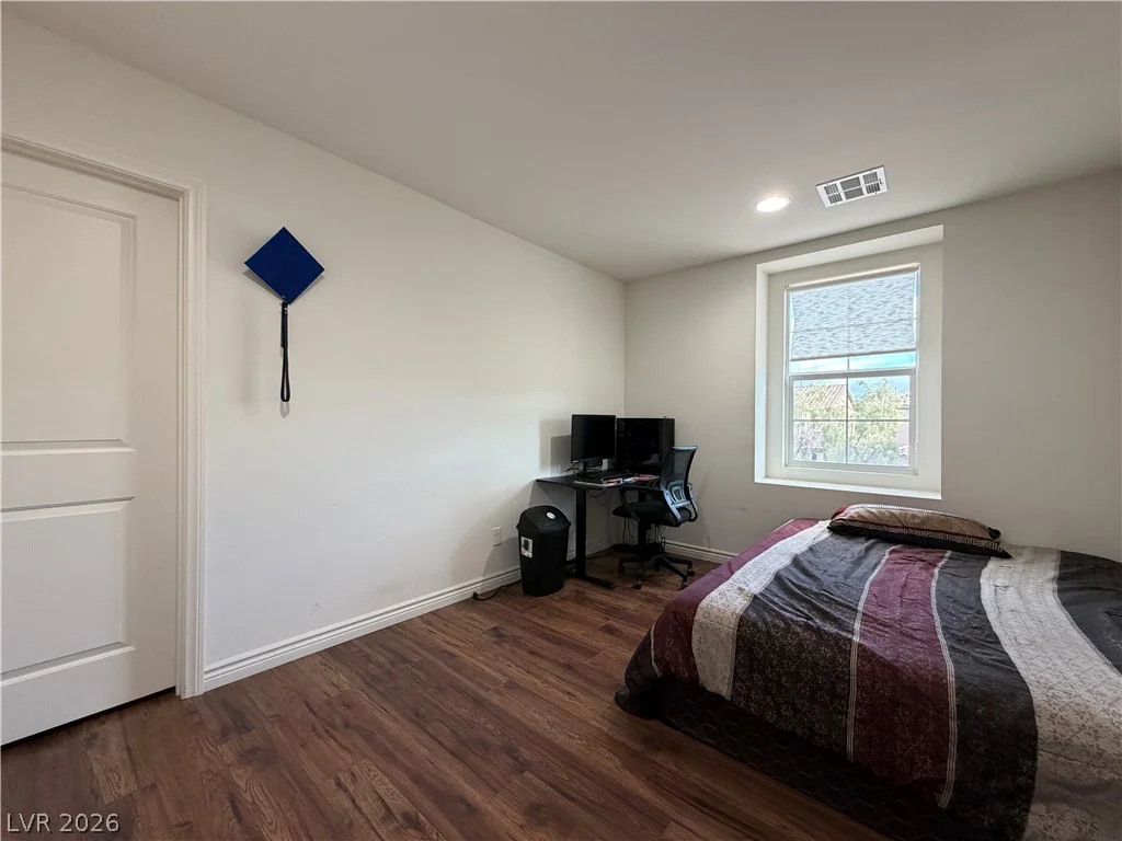 9830 Colenso, Las Vegas, NV 89148