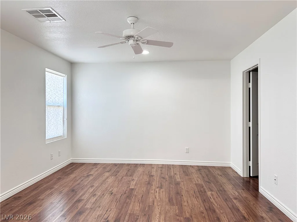 9830 Colenso, Las Vegas, NV 89148