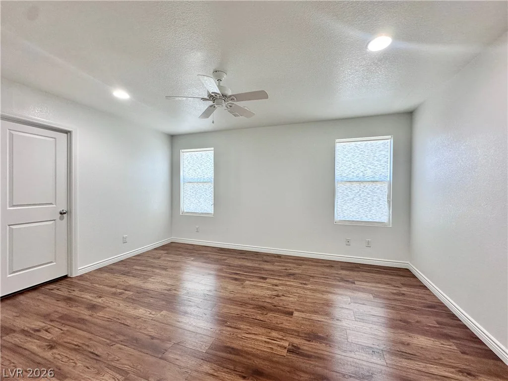 9830 Colenso, Las Vegas, NV 89148