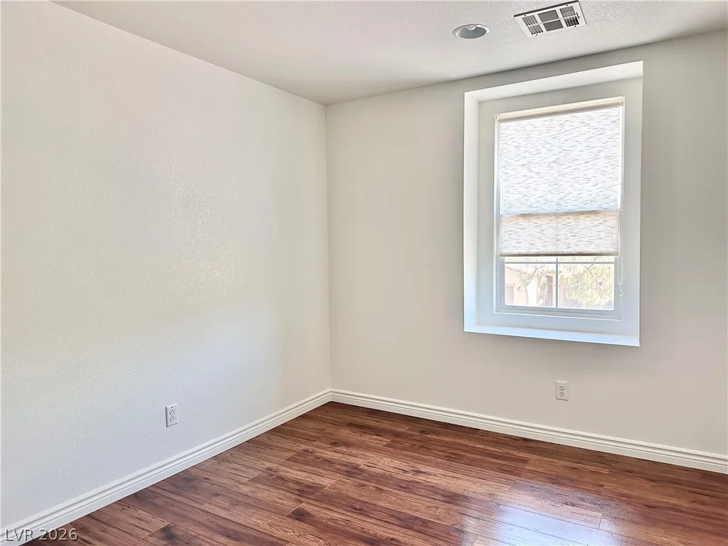 9830 Colenso, Las Vegas, NV 89148